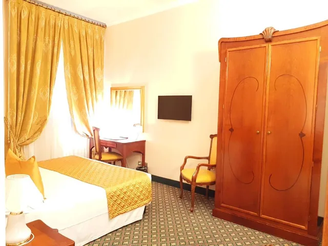 غرفة كلاسيكية بسريرين منفصلين، Berchielli Hotel 2/5