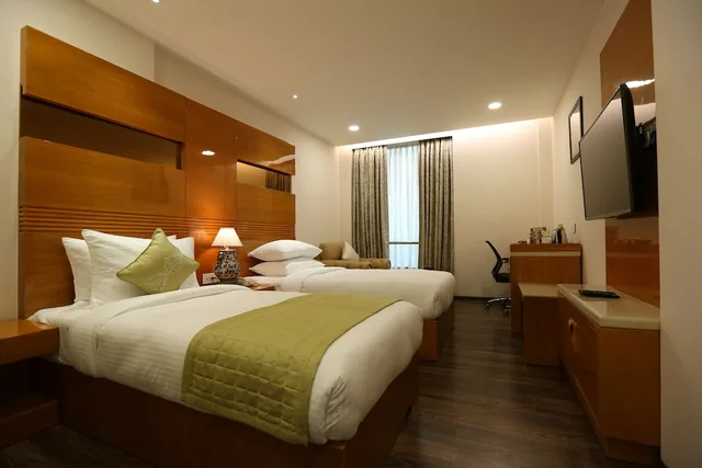 غرفة سوبيريور بسرير كينج، Hotel La New Delhi 5/6