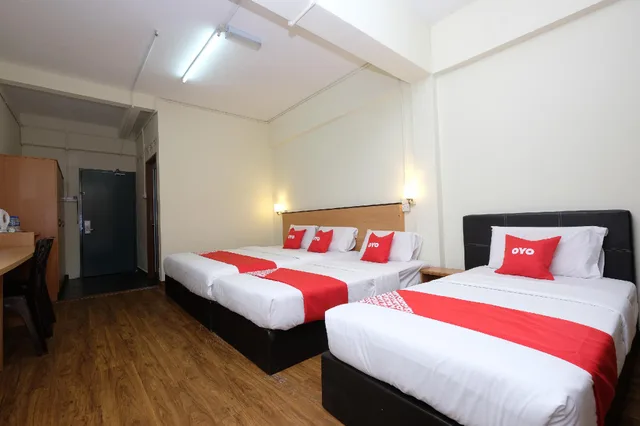 جناح عائلي بسريرين كوين، Hotel 75 Temerloh 1/2