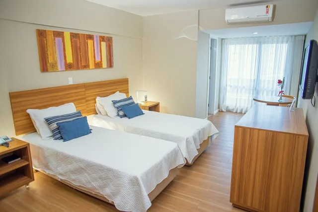 Superior Pool View – 2 Single Beds، Grande Hotel da Barra 1/10