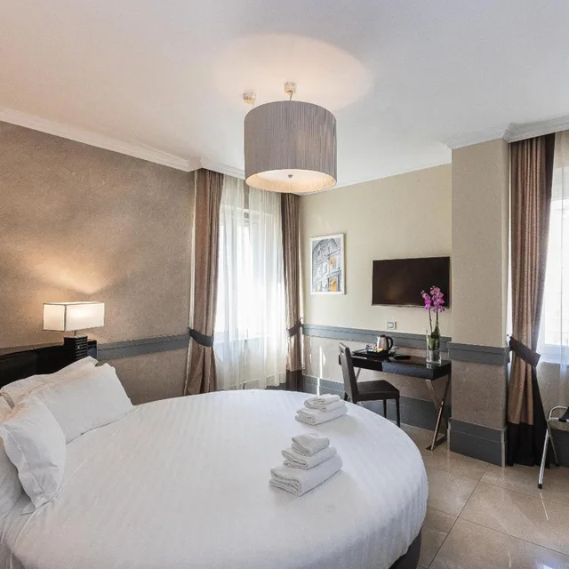 غرفة ديلوكس بسرير كينج، Hotel Castellino Roma 1/9