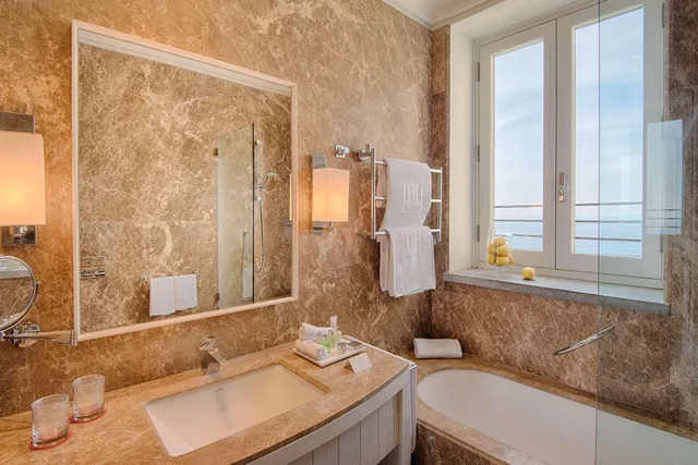 غرفة ديلوكس بإطلالة على البحر، Anantara Convento di Amalfi Grand Hotel 4/5