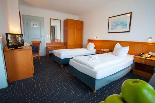 غرفة قياسية بسرير مزدوج، Centro Hotel Royal 4/7
