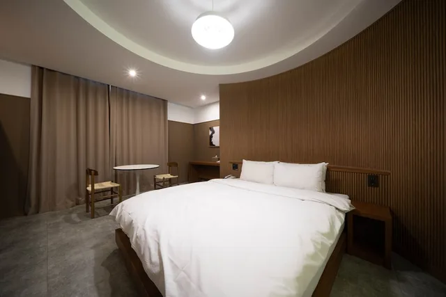 غرفة بريميوم بسرير مزدوج، Brown-Dot Hotel Daegu Hyukshin Doshi 4/9