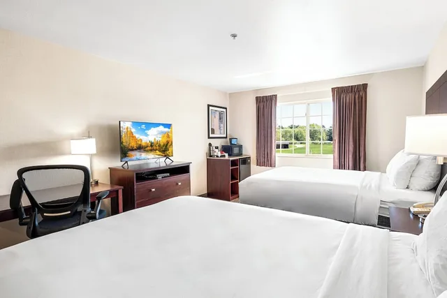 غرفة بسريرين كوين، Boarders Inn Amp Suites 3/13