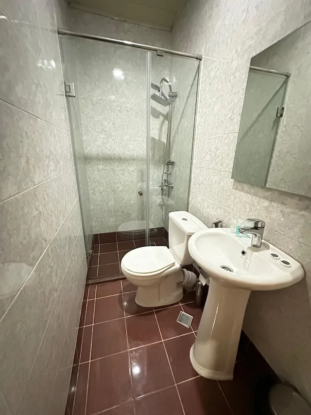 Room, Double or Twin Bed, City View, Pool Access، The Family Hotel 6/6