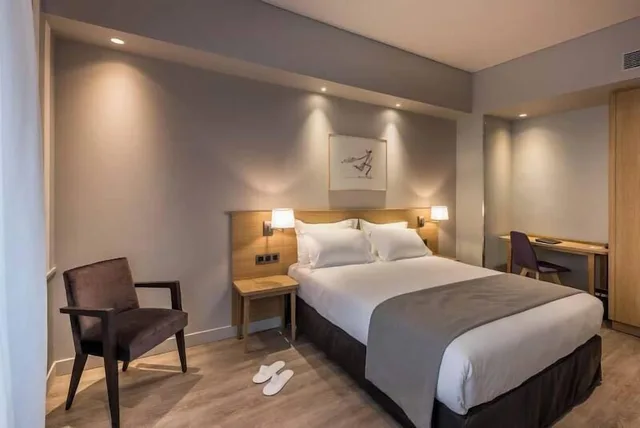 جناح جونيور بسرير كوين، Hotel Magellan 3/7