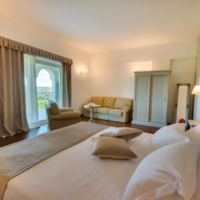 جناح جونيور بشرفة، Wine Residence Cattunar 3/10