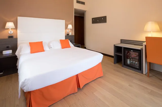 غرفة قياسية بسرير فردي بإطلالة على الحديقة، Best Western Regina Elena 7/10