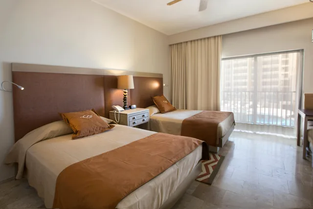 Master, Suite، The Royal Sands All Inclusive Resort & Spa 1/5