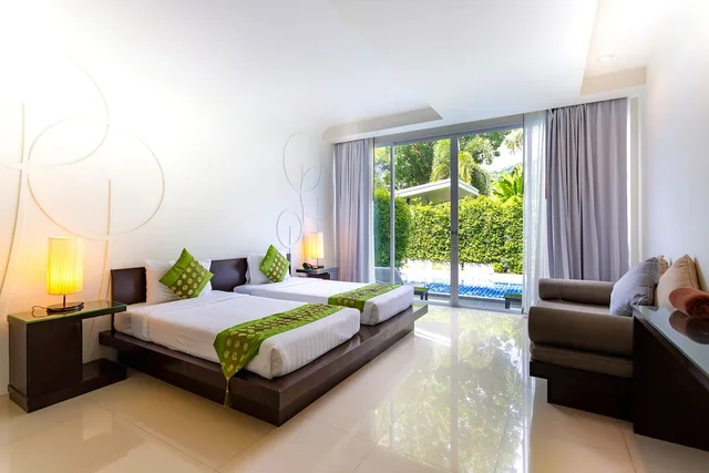 Deluxe, King Bed, Pool Access، The Palmery Resort 2/7
