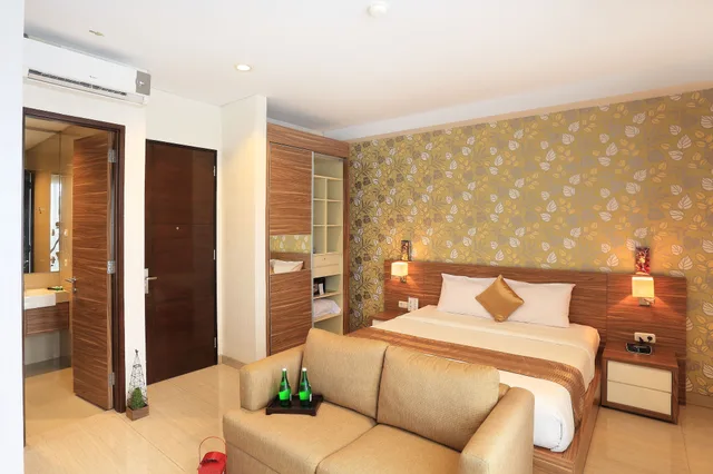 جناح بزنس بسرير كوين، Rasuna Icon Hotel 3/10
