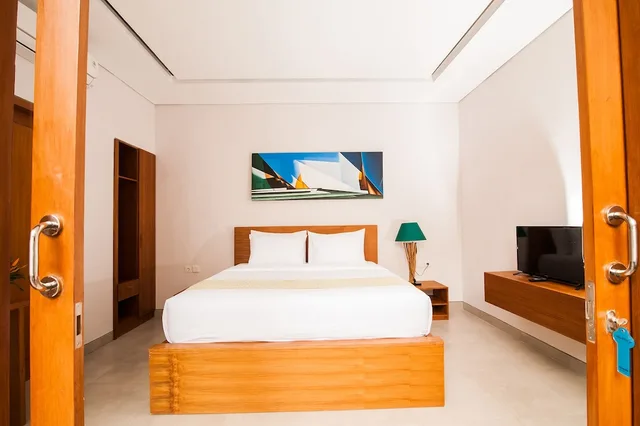 5 Bedrooms, Villa, 5 Double Beds, Apple Villa & Suite Seminyak 1/9