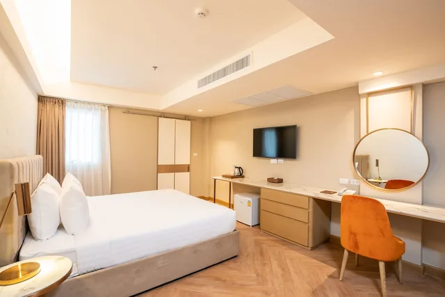 Chill، Away Bangkok Riverside Kene 4/8