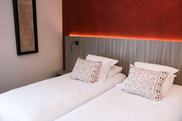 غرفة بسرير كينج، Best Western Plus Hotel & Spa De Chassieu 2/4