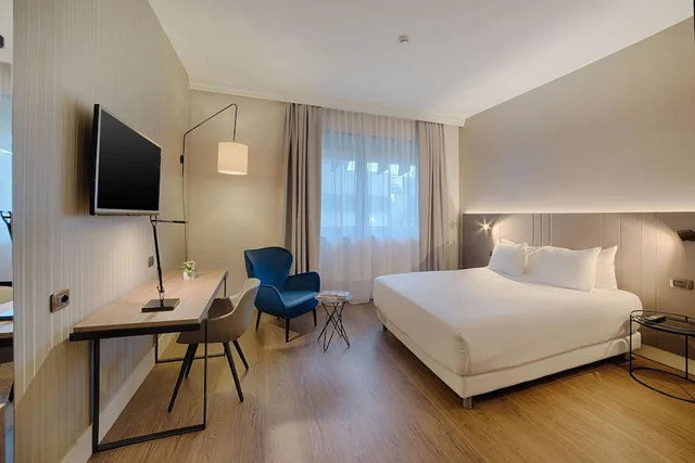 غرفة سوبيريور بسرير مزدوج، NH Roma Villa Carpegna 1/10