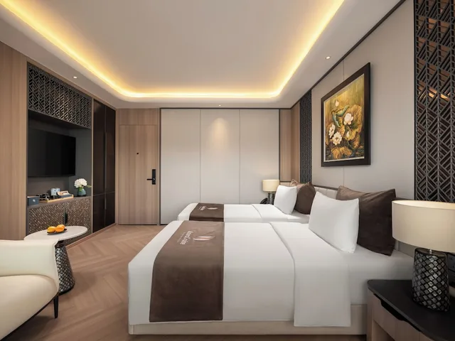 غرفة ديلوكس بسرير كينج بإطلالة على البحر، Azura Cruise 4/10