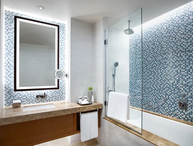 غرفة تنفيذية، Swissotel Al Ghurair Dubai 2/2