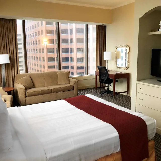 جناح استوديو بسرير كوين بإطلالة على المدينة مع أريكة، Blake Hotel New Orleans, BW Signature Collection 4/6