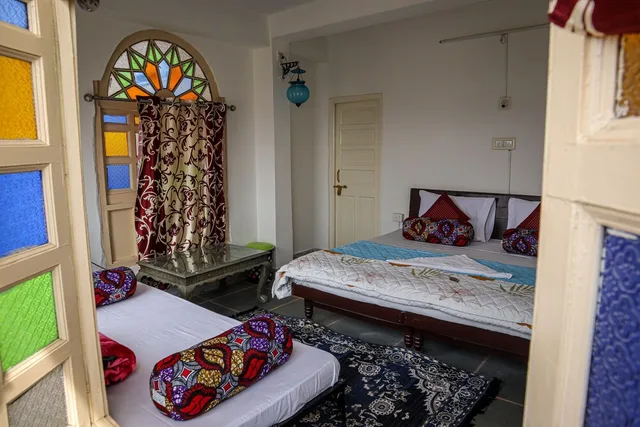 Hotel Lake Ghat Palace, Udaipur 23/53