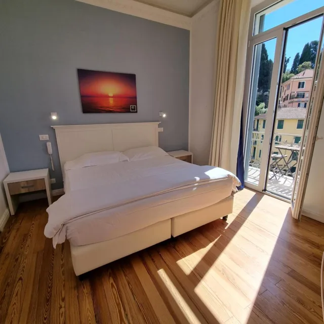 Superior, Double or Twin Bed, Terrace, Hotel Canali, Portofino Coast 4/10