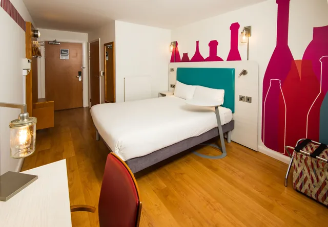 غرفة بسرير كوين، Ibis Styles Barnsley 2/6