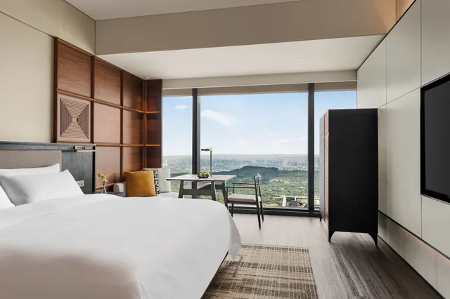 غرفة غراند ديلوكس بسرير كينج، Shangri-La Nanning 2/8