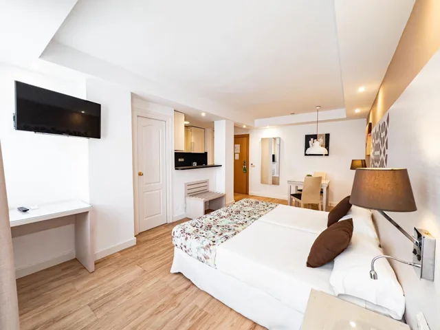 Studio Side Sea View، Puerto Azul Marbella 1/8