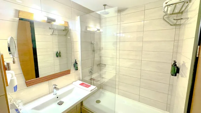 Valley, Deluxe, King Bed, Partial Sea View، Ramada By Wyndham Tekirdag 4/5