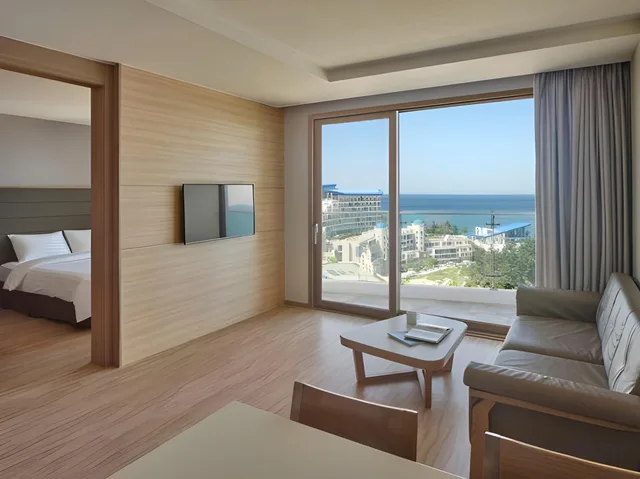 Resort, Suite, Square View, Kitchen، Sol Beach Samcheok 1/1