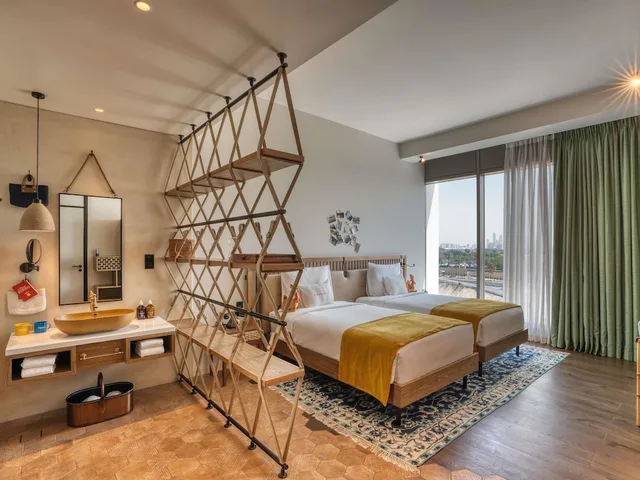 Glamping, Twin Beds, Large، 25hours Hotel Dubai One Central 4/9