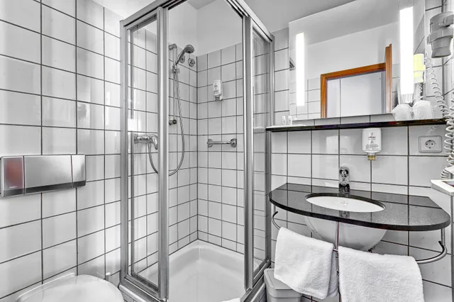 Double Dependence، attimo Hotel Stuttgart 8/10