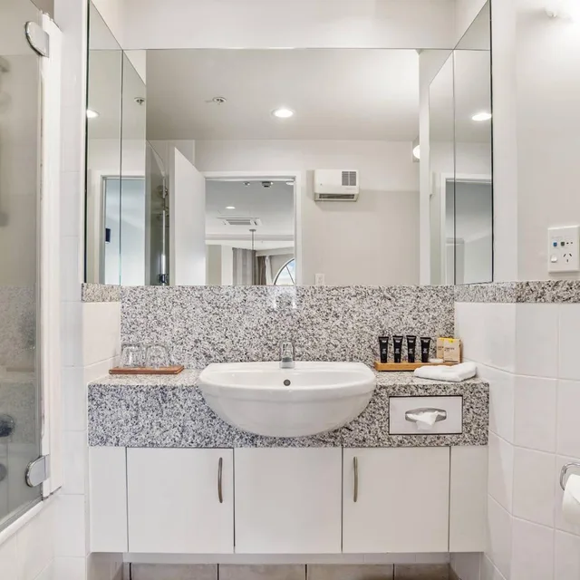 Penthouse Suite، Parkside Hotel and Apartments 4/6
