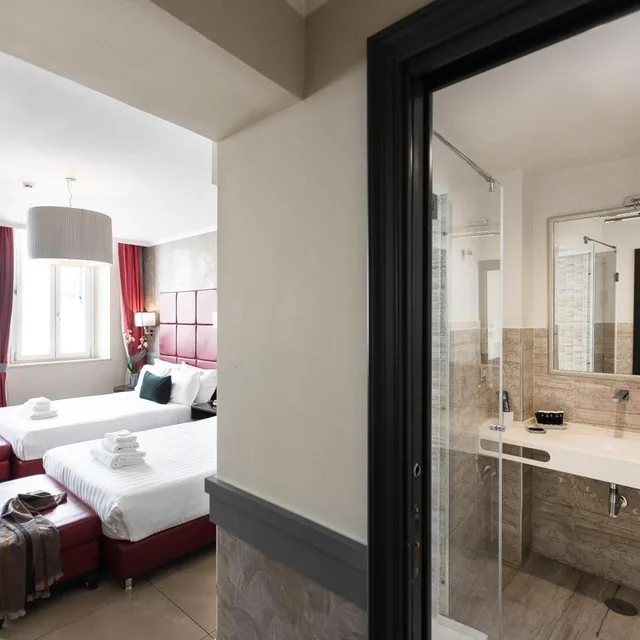 Room, Quadruple, Bathtub, Hotel Castellino Roma 7/10