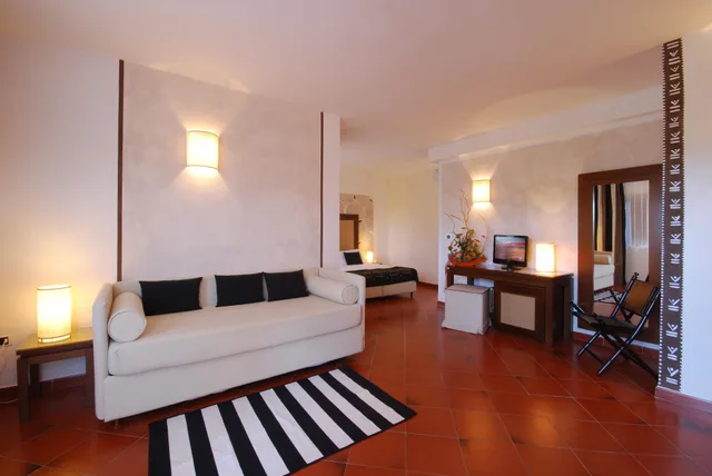 جناح جونيور سوبيريور، Hotel Cala Rosa 1/3