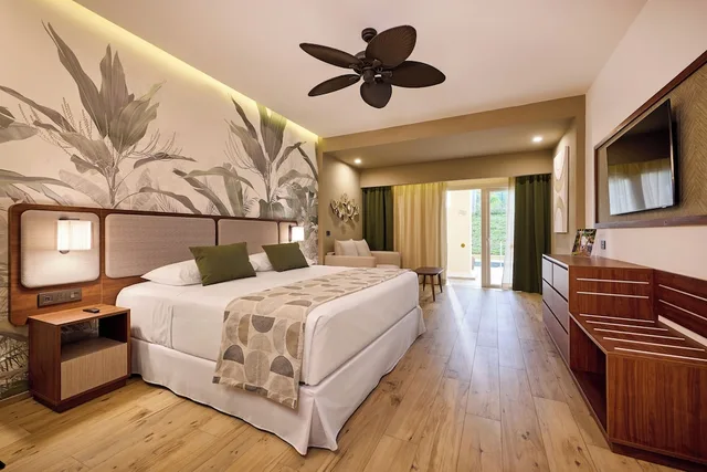 Swim Up, King Bed، RIU Guanacaste All Inclusive 1/3