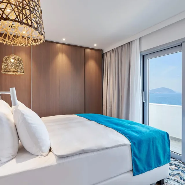 Duplex, Deluxe, Suite, Sea View, 7Pines Resort Ibiza 1/3