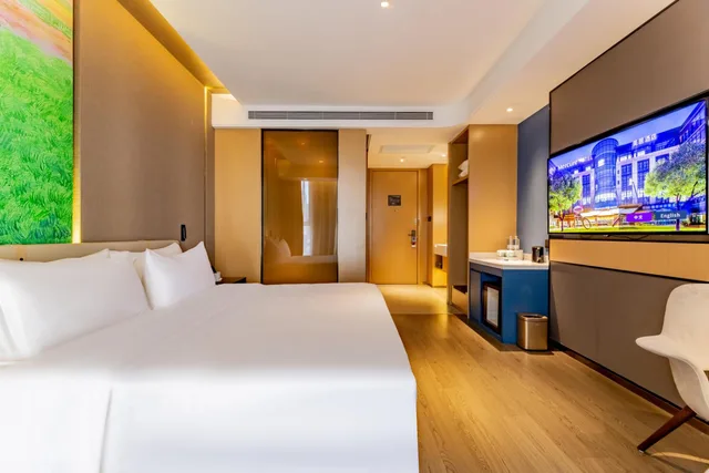 Standard, King Bed, Mercure Huhhot Economic Zone 1/4