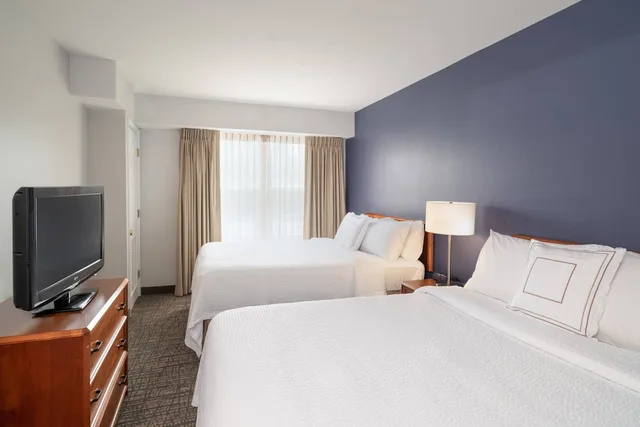 جناح بسريرين مزدوجين بغرفتي نوم لذوي الإعاقة، Residence Inn By Marriott New Bedford Dartmouth 1/3