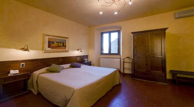 Superior, Twin Beds, Valley View، Italia Hotel 2/3