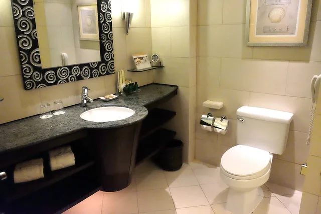 Premier, Family, Twin Beds, Ocean Wing، Shangri-La Mactan, Cebu 3/3