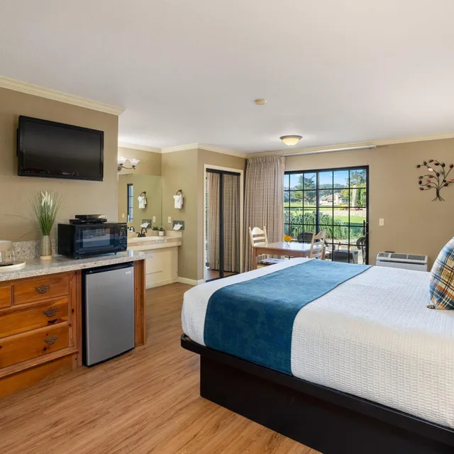 غرفة بسرير كينج، SEA PINES GOLF RESORT 1/5