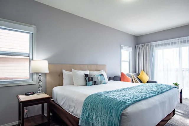 Spa, Suite, King Bed, Ocean Front, Sofa، Inn at the Prom 3/7