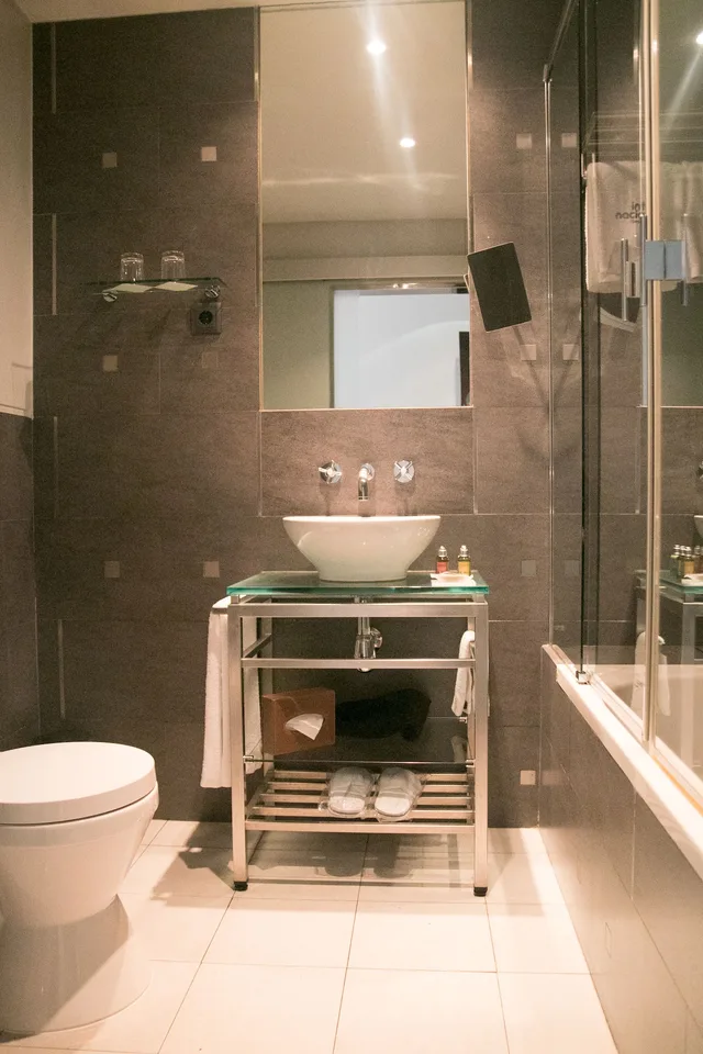 Standard, Queen Bed, Interior View, Internacional Design Hotel 7/7