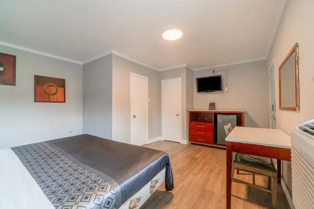 غرفة بسرير كينج، Alamo Oasis Inn and Suites By OYO San Antonio 8/9