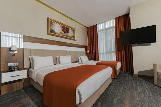 غرفة عائلية رباعية بغرفتي نوم للمدخنين، Vespia Hotel 3/8