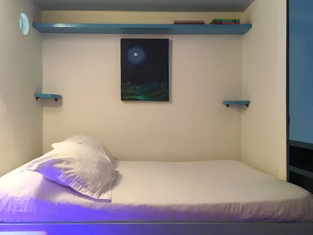 Blue, Junior, Double Bed، Les Lezards Bed Breakfast 1/3