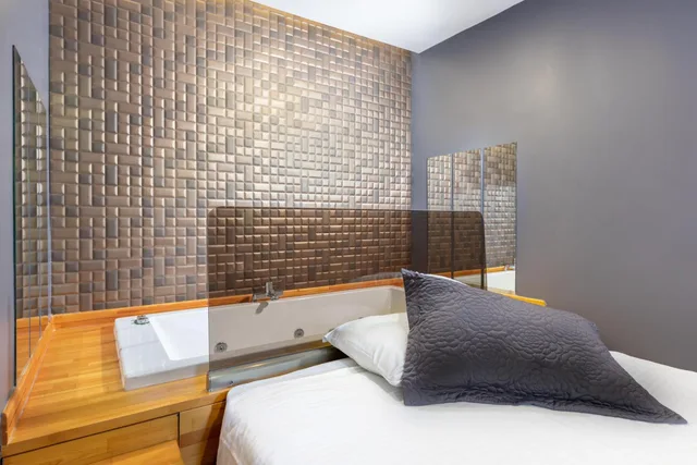 جناح بسرير كوين بجاكوزي، Galano Suites Alacati 3/3