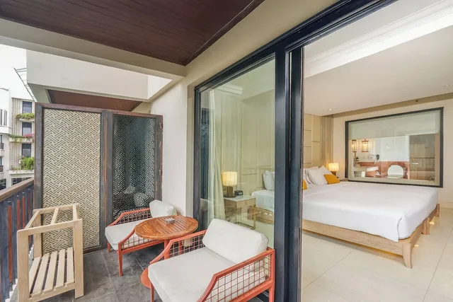 غرفة ديلوكس بسريرين منفصلين بشرفة، Jambuluwuk Oceano Seminyak Hotel 6/10