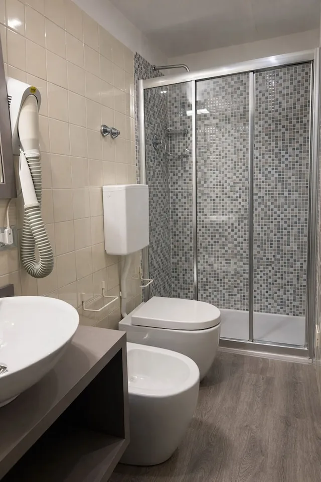 غرفة سوبيريور بسرير كينج، Hotel Principe Modena 8/9